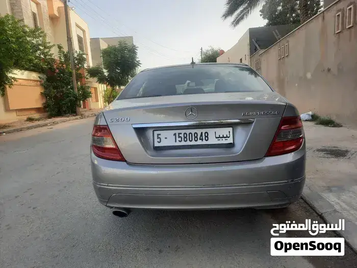 Mercedes-Benz C-Class 2012 photo 4