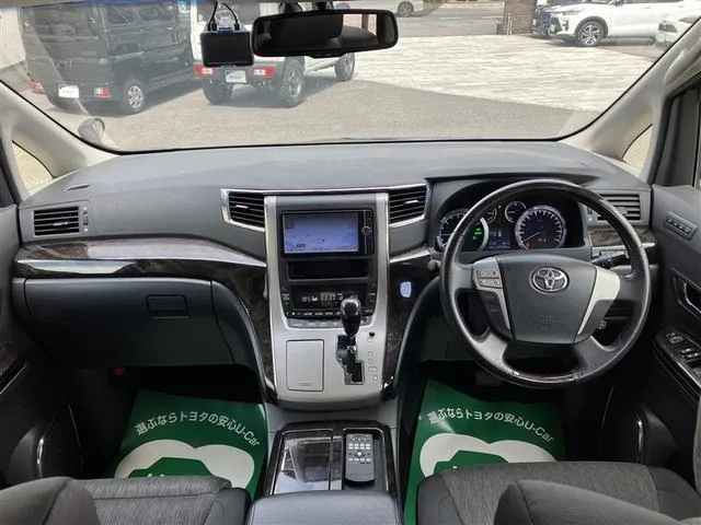 Toyota Alphard Hybrid 2014 photo 2