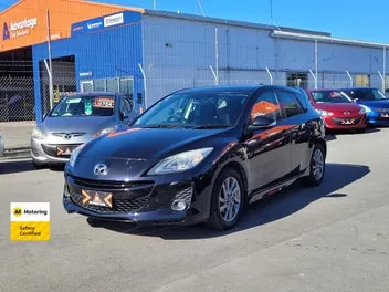 Mazda Axela 2013 photo 4