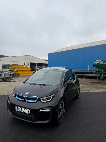 BMW I3