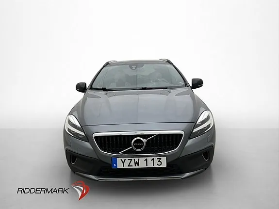 Volvo V40 Cross Country 2018 photo 2