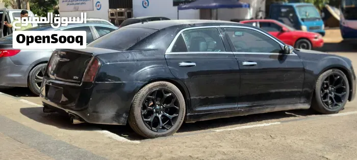 Chrysler 300 2013 photo 4
