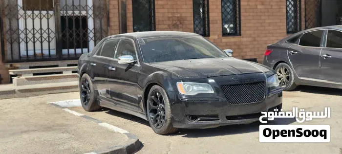 Chrysler 300 2013 photo 3