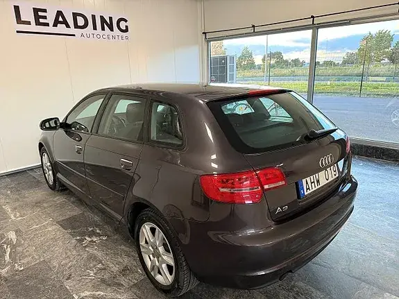 Audi A3 2011 photo 2