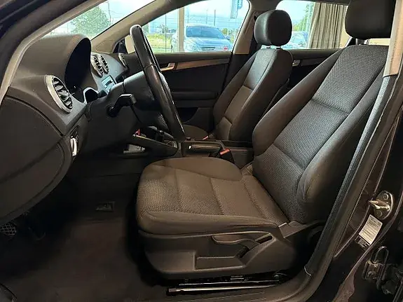 Audi A3 2011 photo 5