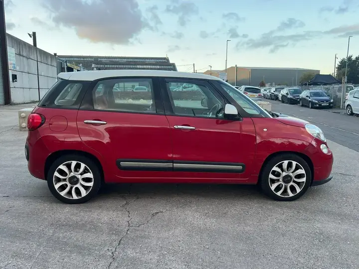 Fiat 500L 2013 photo 2