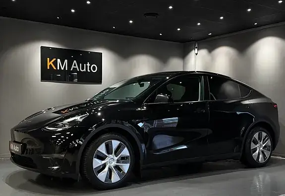 Tesla Model Y 2023 photo 3