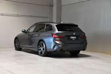 BMW 3 Series 2021 photo 3