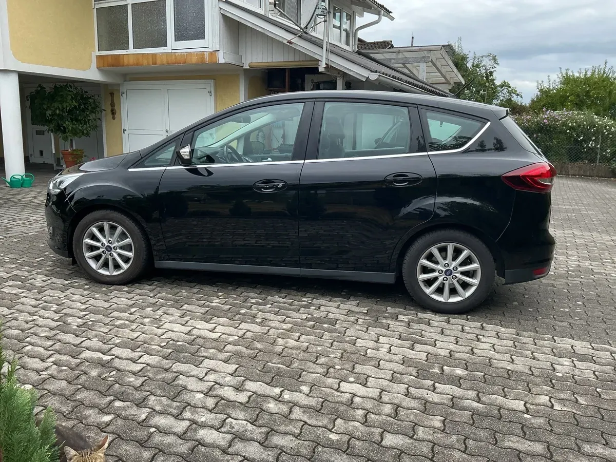Ford C-Max 2018 photo 3