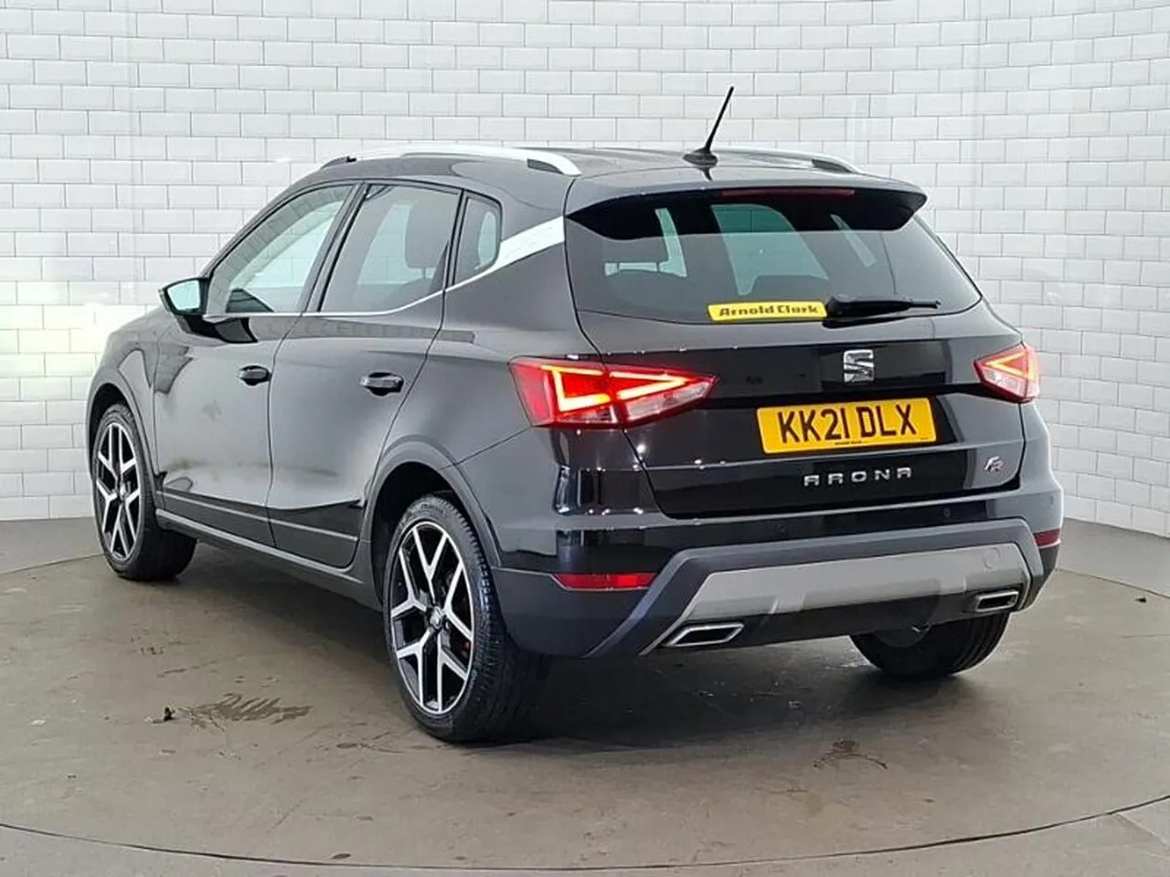 Seat Arona 2021 photo 2