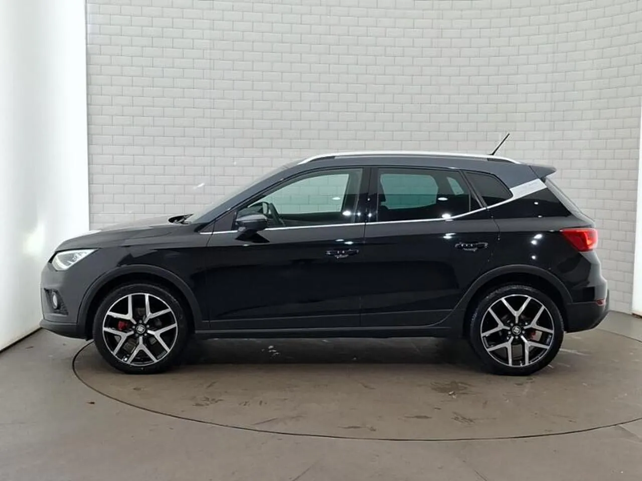 Seat Arona 2021 photo 4