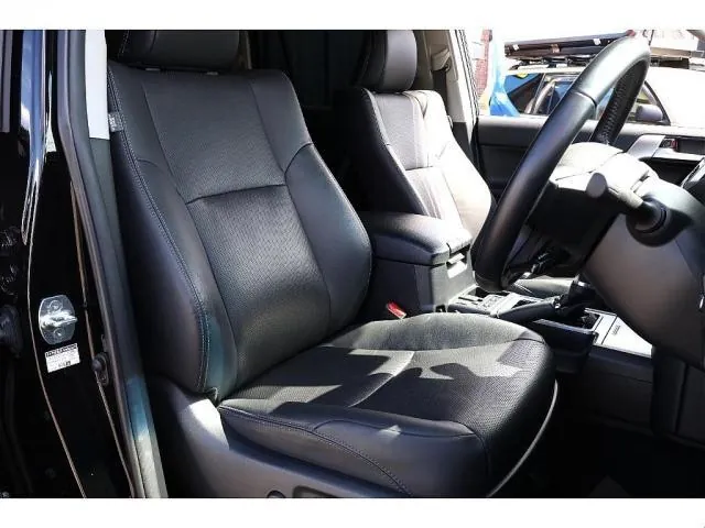 Toyota Land Cruiser Prado 2023 photo 4