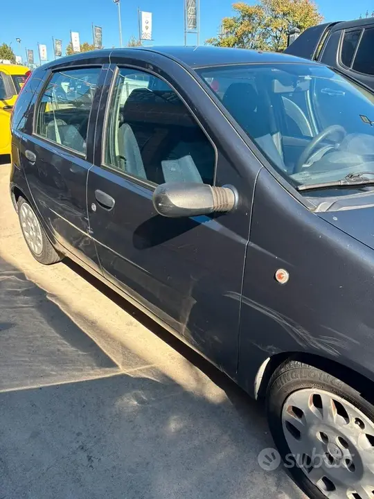 Fiat Punto 2003 photo 4