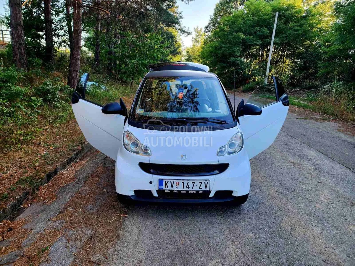 Smart Fortwo 2008 photo 2