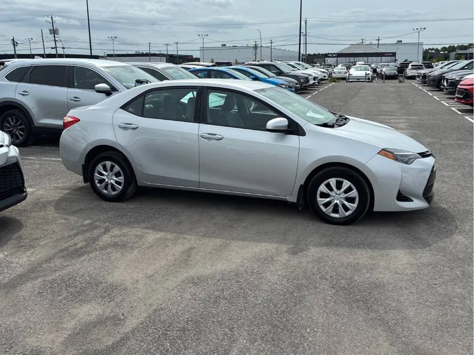 Toyota Corolla 2018 photo 3