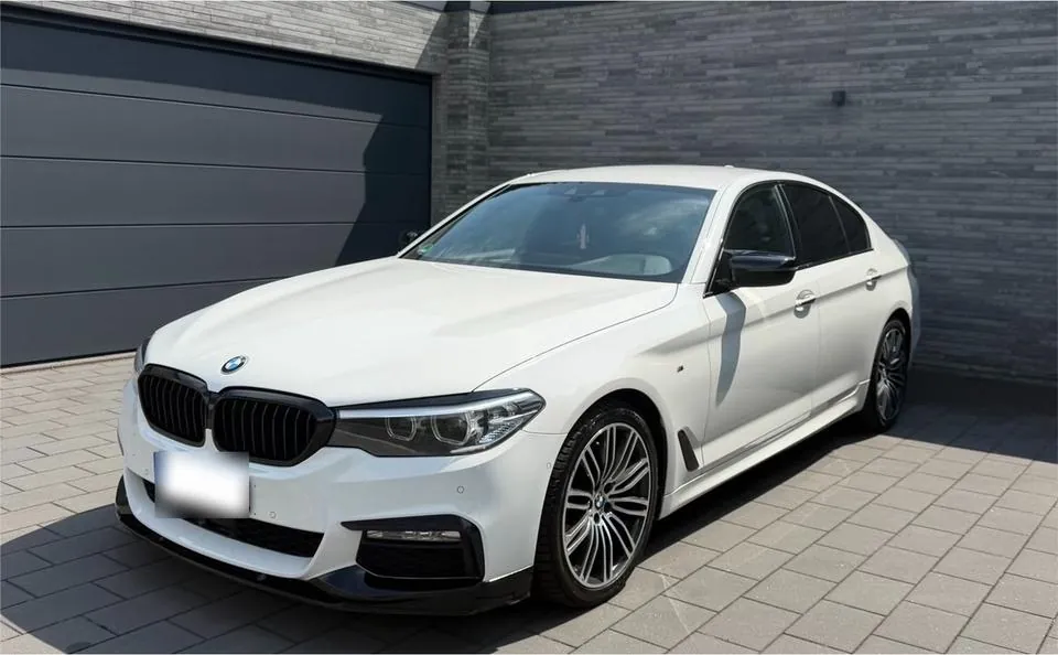 BMW 525D G30