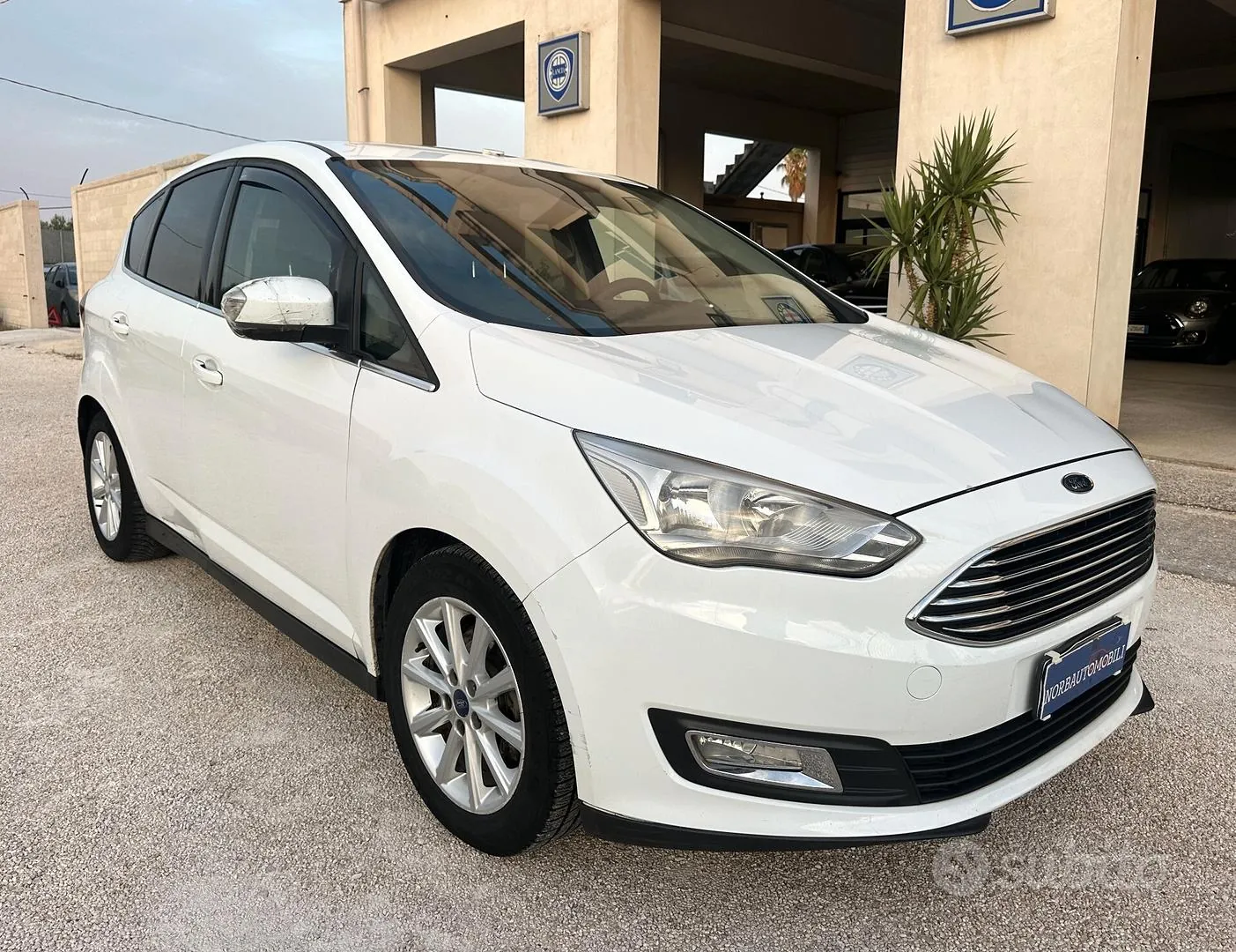 Ford C-Max 2015 photo 3