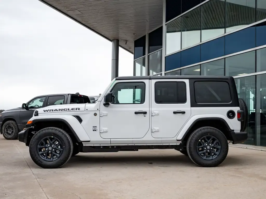 Jeep Wrangler 2026 photo 5