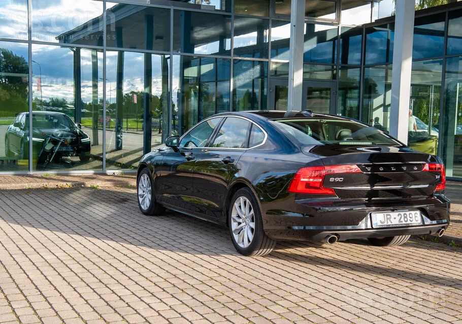 Volvo S90 2019 photo 2