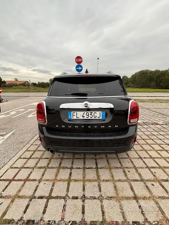 Mini Countryman 2017 photo 2