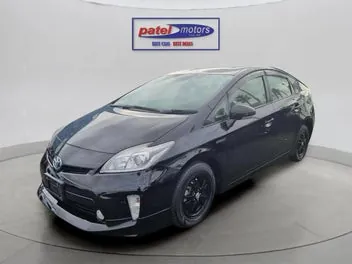 Toyota Prius 2014 photo 2
