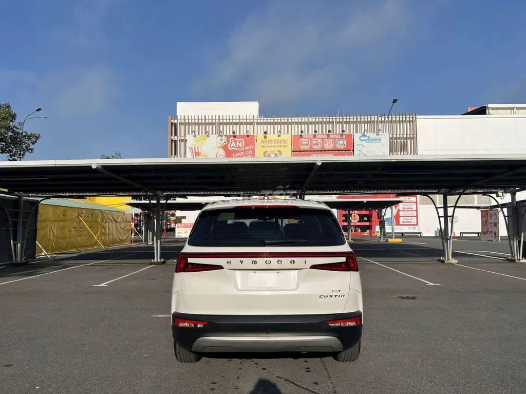 Hyundai Custin 2024 photo 3