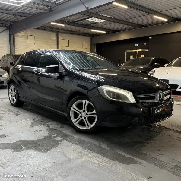 Mercedes-Benz A-Class 2013 photo 2