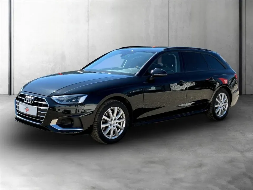 Audi A4 2021 photo 2
