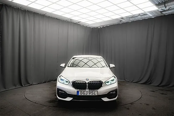 BMW 1 Series 2020 photo 3