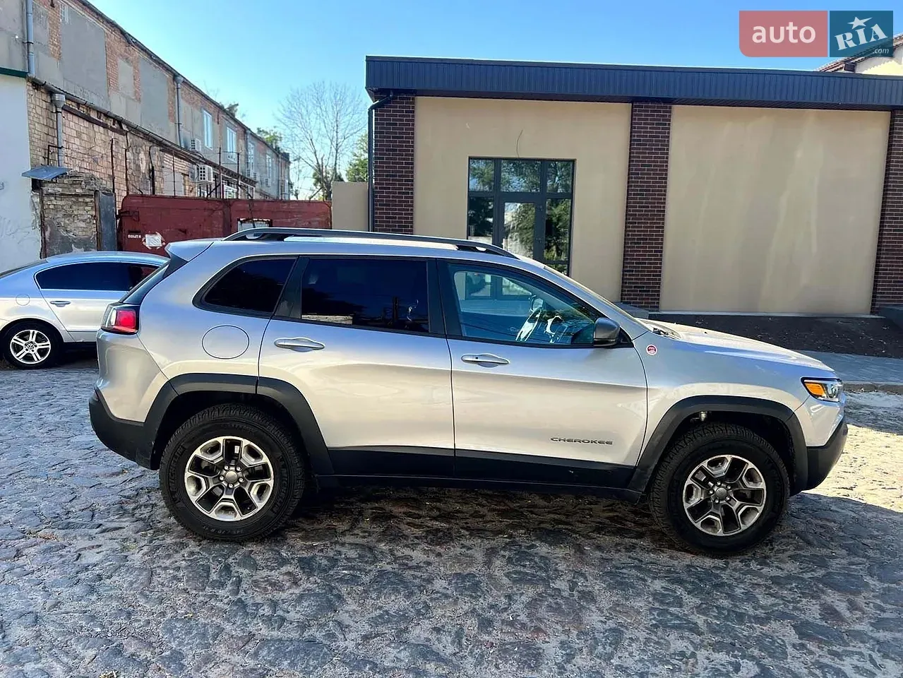 Jeep Cherokee 2018 photo 4