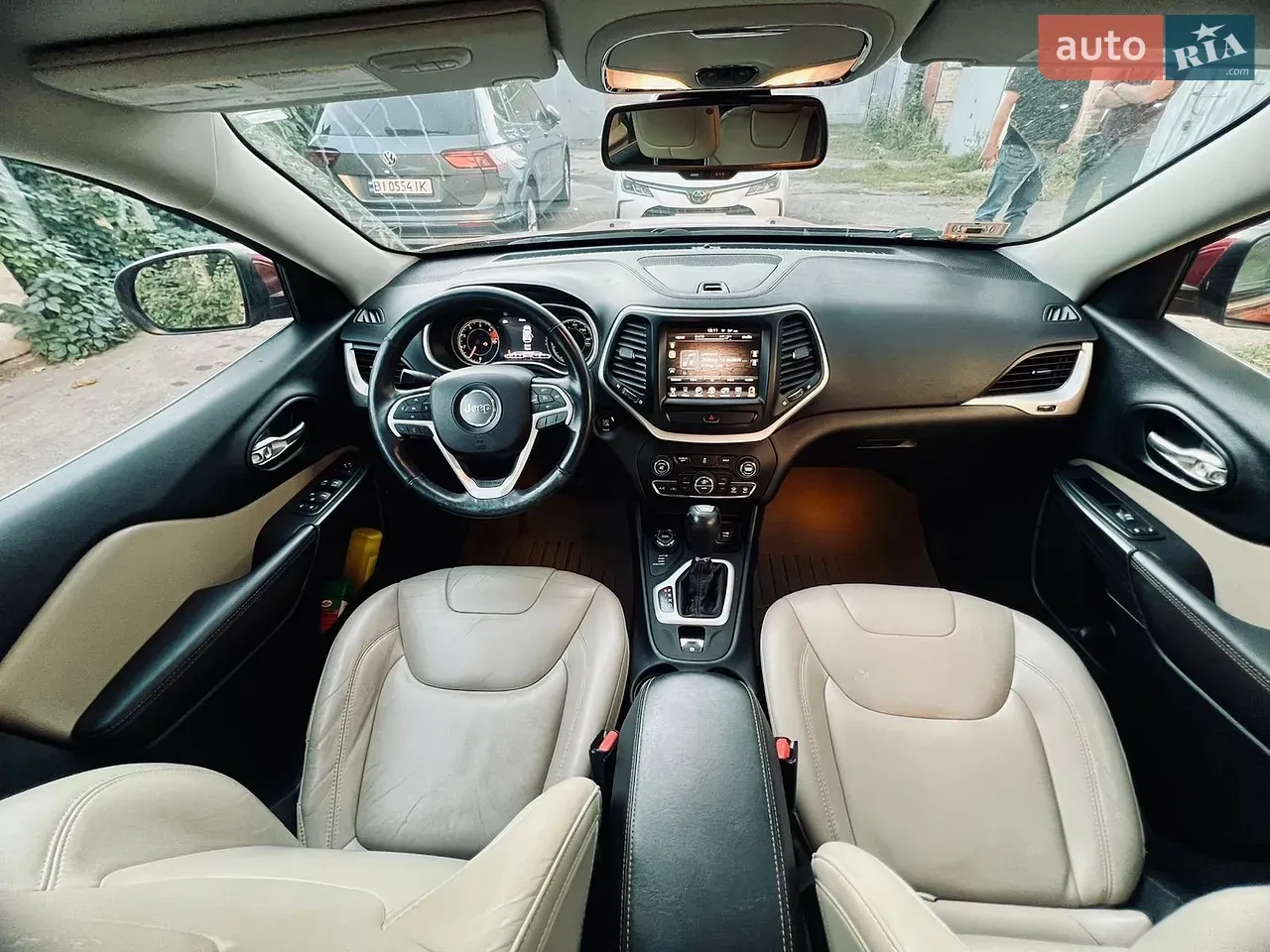 Jeep Cherokee 2015 photo 3