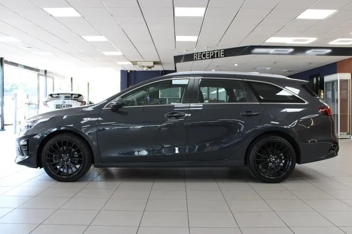 Kia Ceed Sportswagon 2021 photo 3