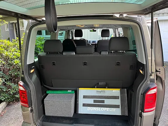 Volkswagen Multivan 2016 photo 4