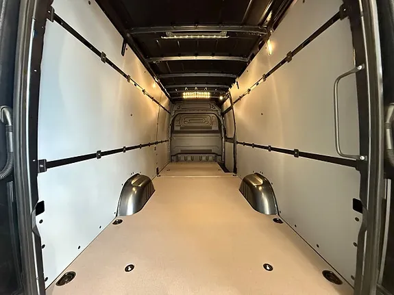 Mercedes-Benz Sprinter 2026 photo 5