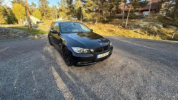 BMW 325I