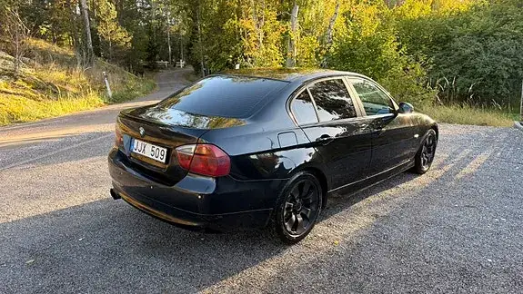 BMW 325I 2007 photo 4
