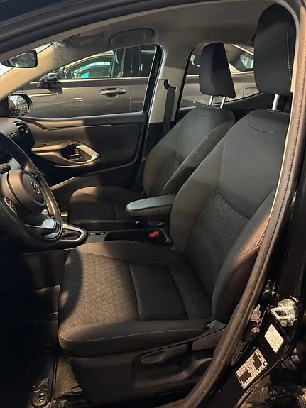 Mazda 2 2023 photo 3