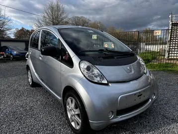 Peugeot Ion 2011 photo 2