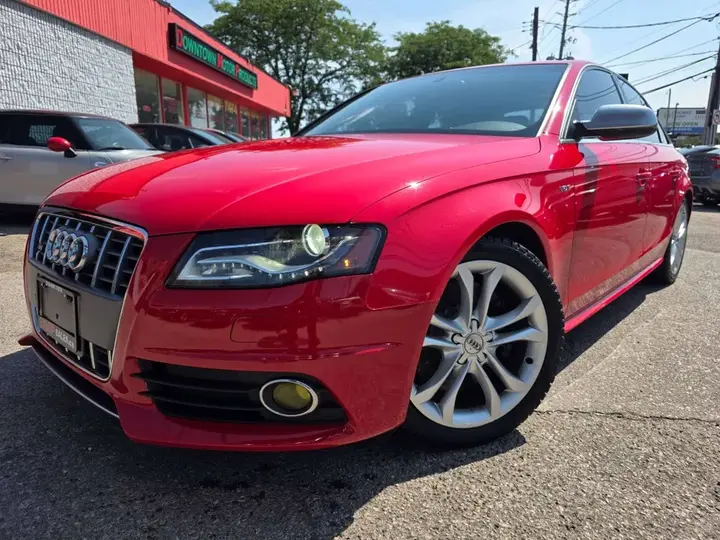 Audi S4 2012 photo 2