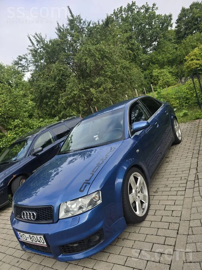 Audi A4 2000 photo 2
