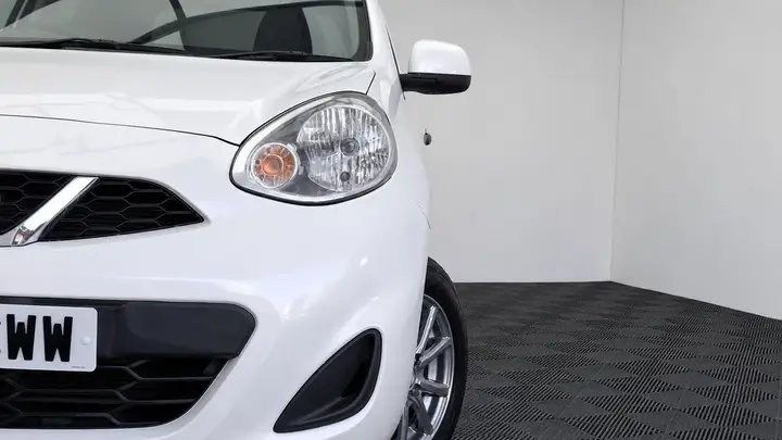 Nissan Micra 2014 photo 5