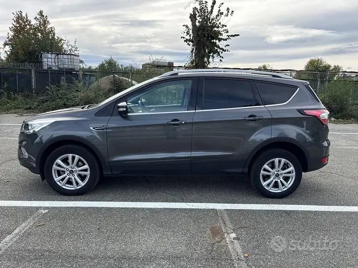 Ford Kuga 2019 photo 2