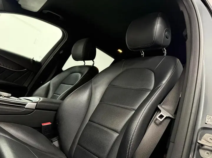Mercedes-Benz Glc 2018 photo 3