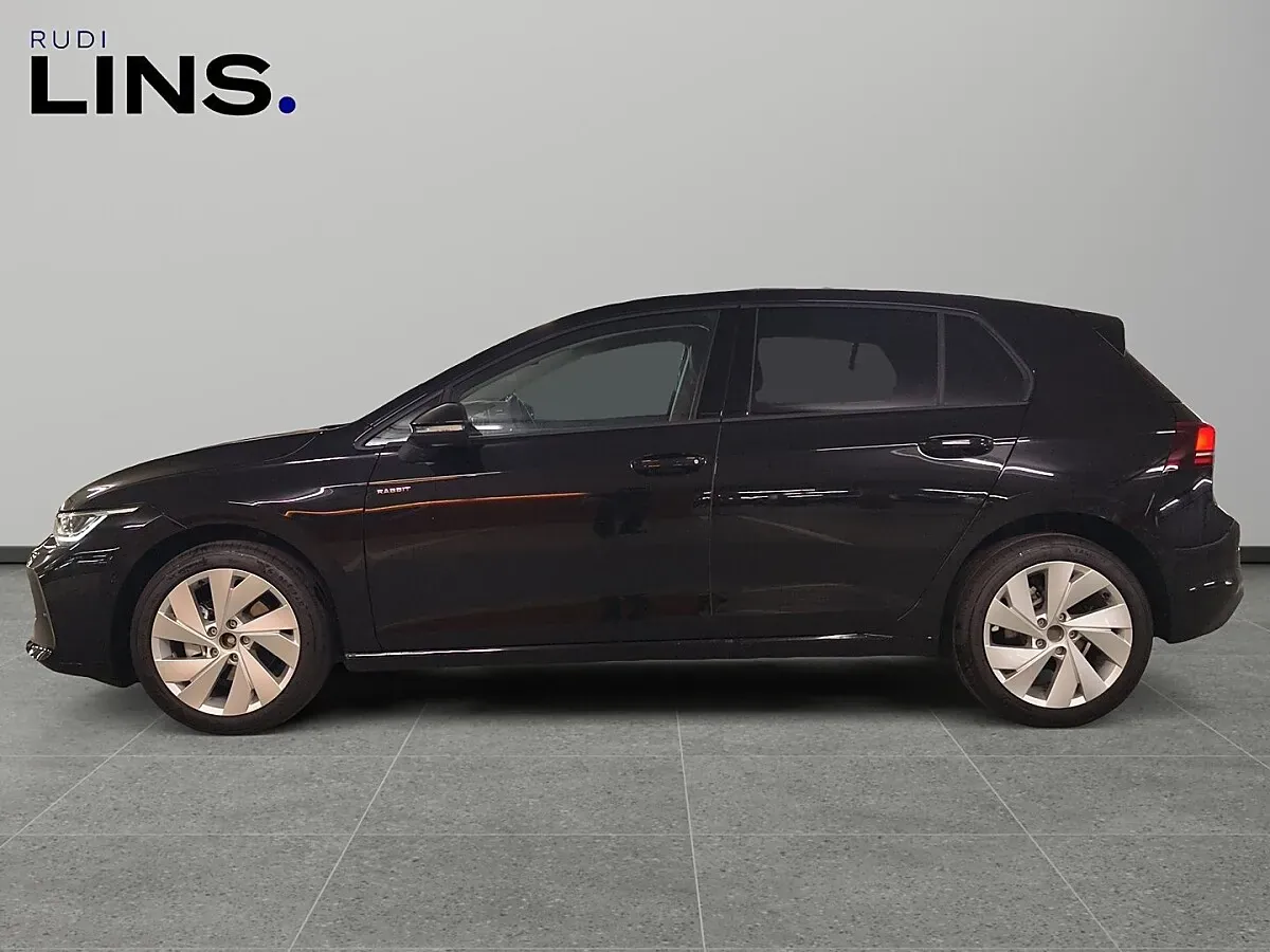 Volkswagen Golf 2026 photo 2