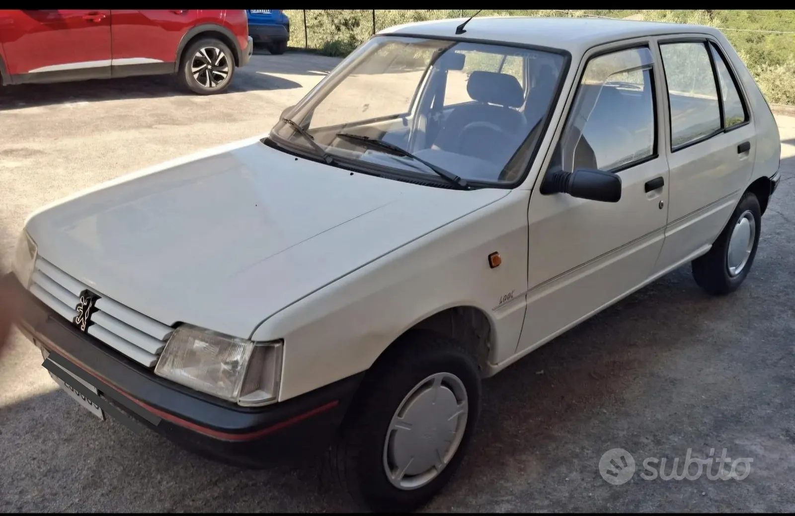 Peugeot 205