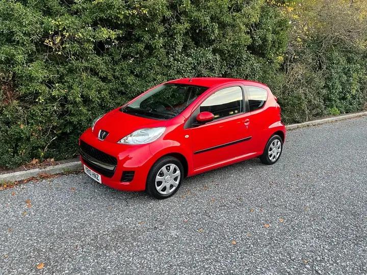 Peugeot 107 2010 photo 5