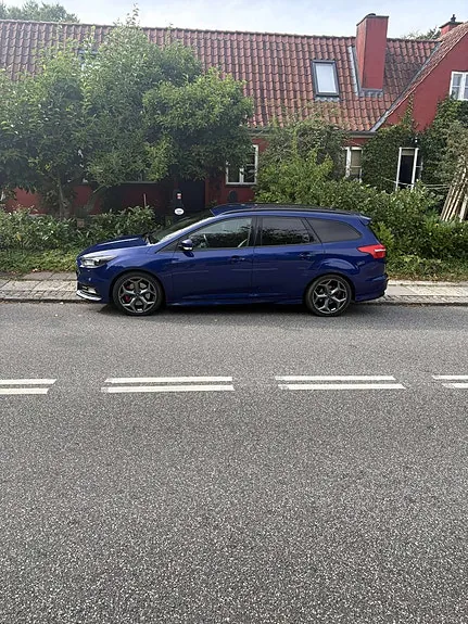 Ford Focus 2015 photo 3