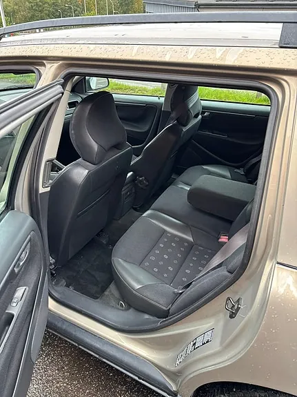 Volvo V70 2002 photo 4