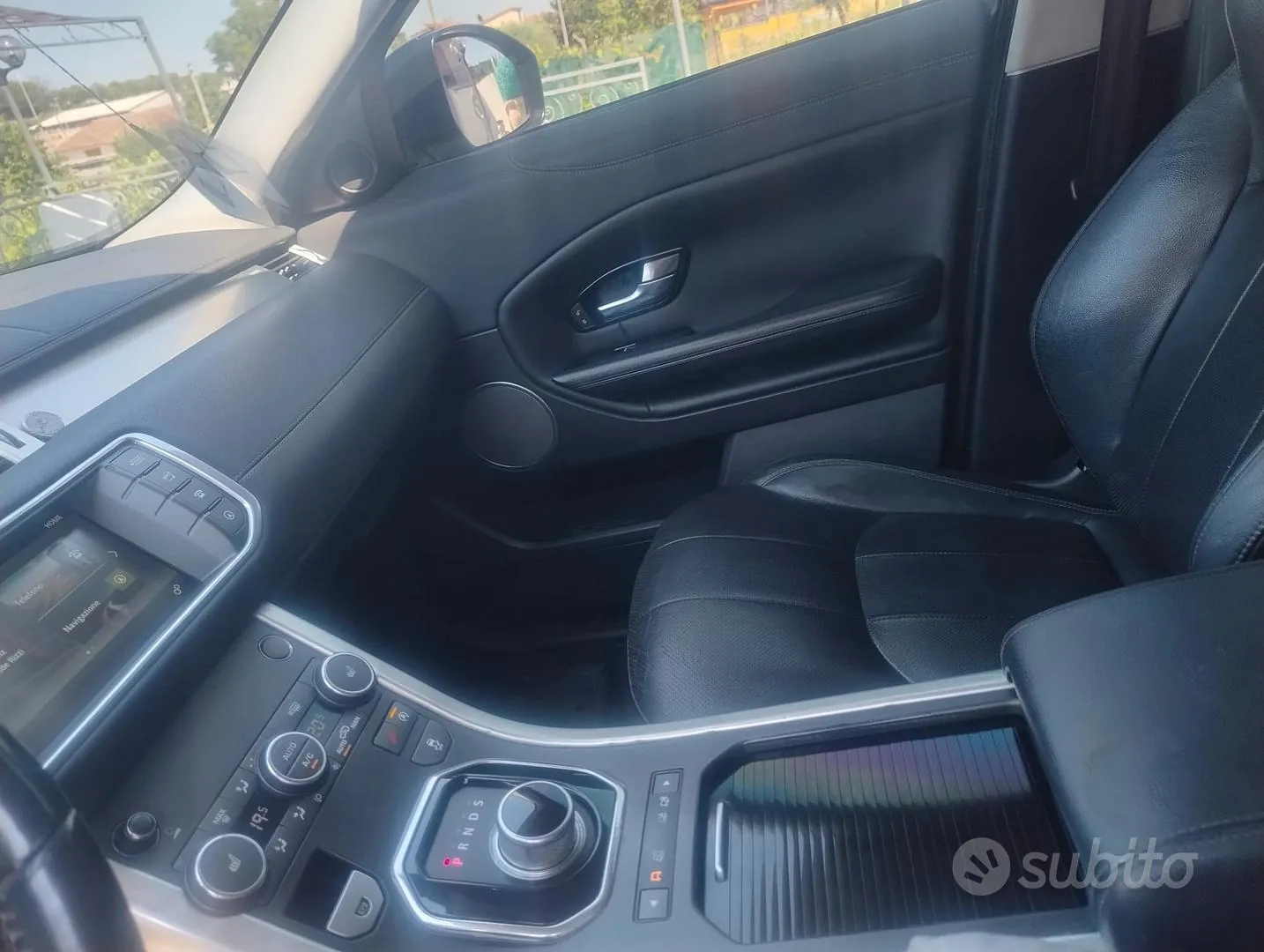 Land Rover Range Rover Evoque 2016 photo 5