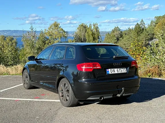 Audi A3 2011 photo 5